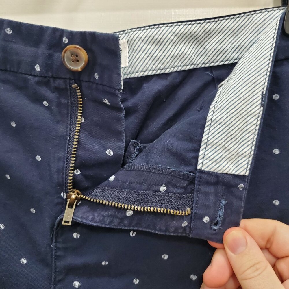 Old Navy Everyday Short Woman's‎ Navy Blue White Polka Dot Cotton Chino Plus 14 - Picture 3 of 8